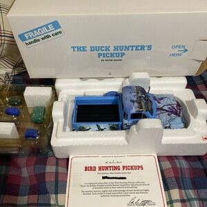 Danbury Mint Blue and Black Duck Hunter's Pickup Sculpture